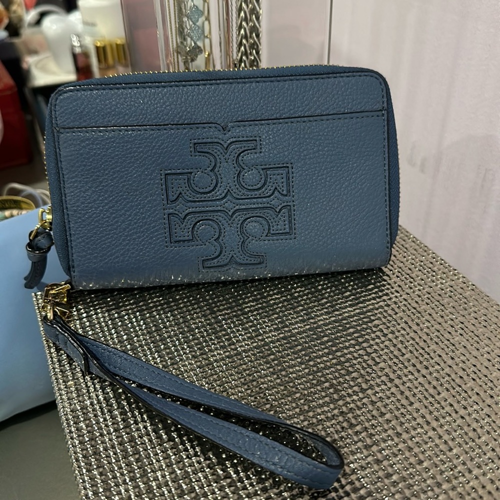 Tory Burch Wristlet